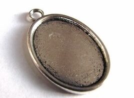 Bižuterní lůžka přívěsek 33 x 21 mm - B90020