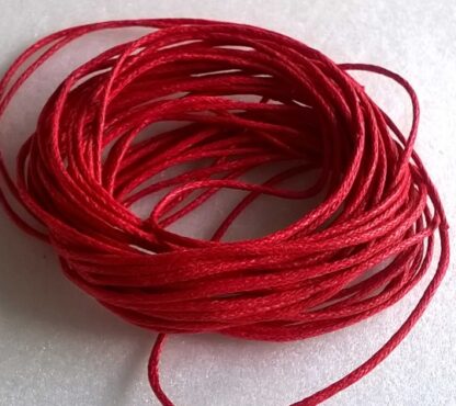 Voskovaná šňůra 0,8 mm ČERVENÁ 2 m - J0131B